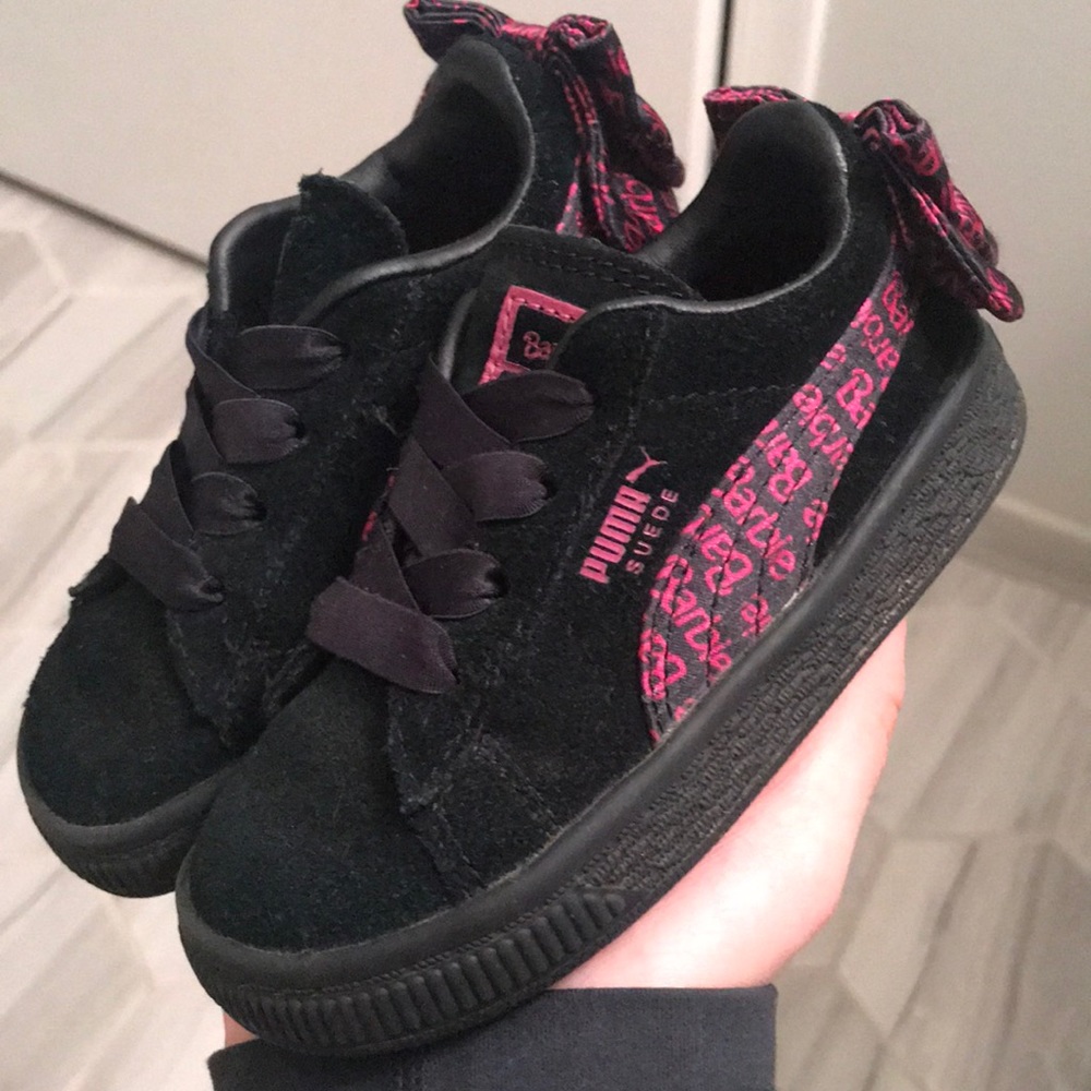 Toddler Sz 6 Barbie Suede Puma Sneakers